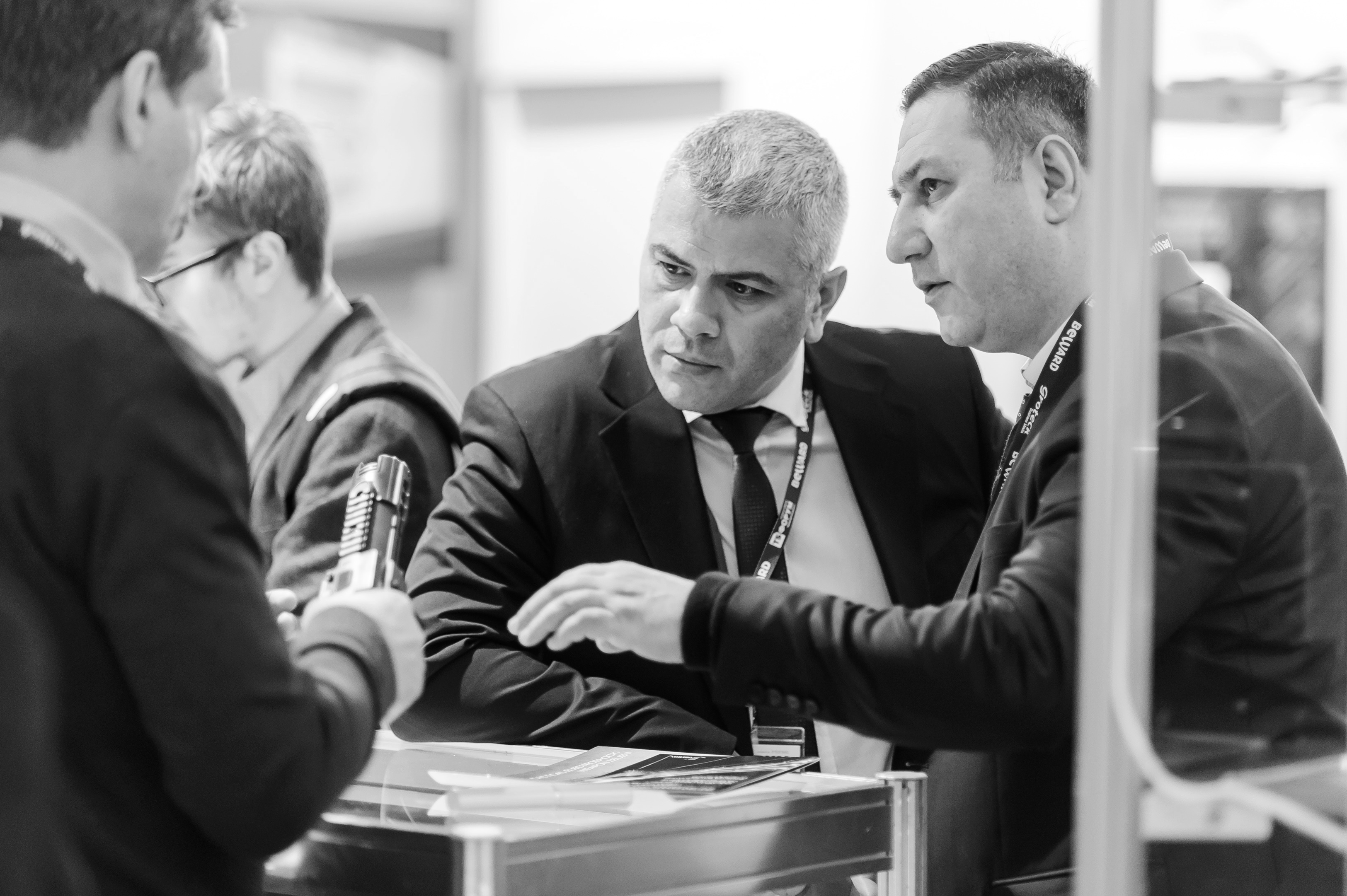 Ideal business environment for large buyers