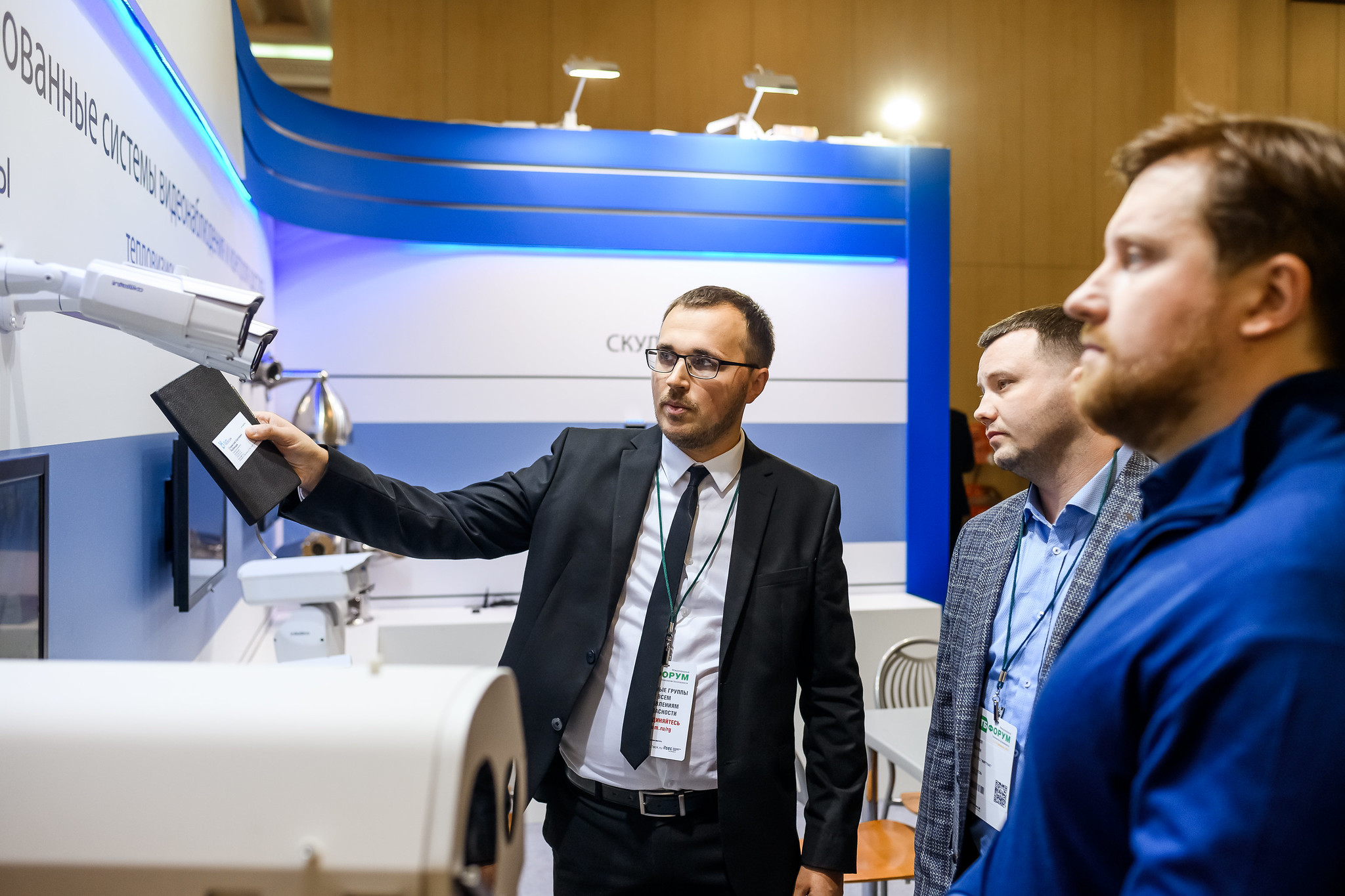 The Moscow subway is testing video cameras on turnstiles